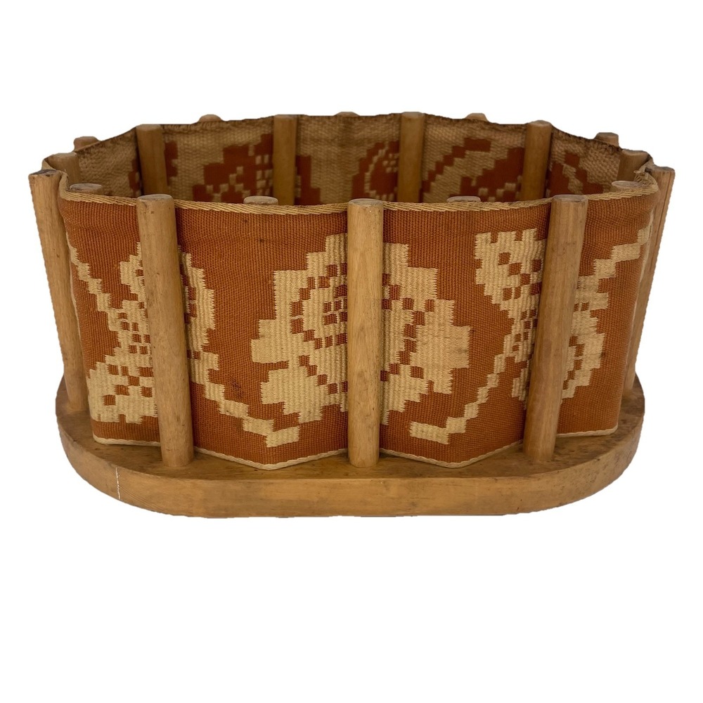 Grannycore Hawaii Handmade Basket Napkin Sewing Fruit Doily burlap Wood Dowels - Picture 3 of 11
